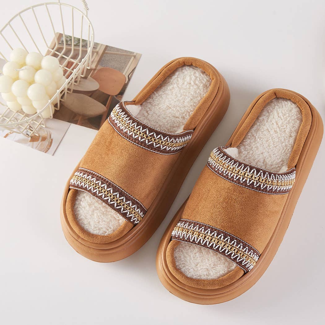 Camel Cozy Fleece-Lined Indoor Slippers