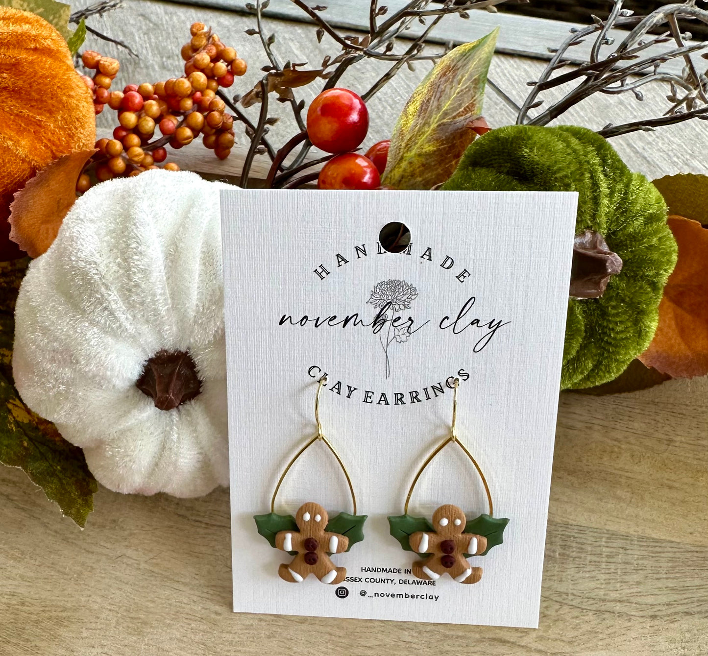 Gingerbread Man w/Holly On Gold Tear Drop Hoop