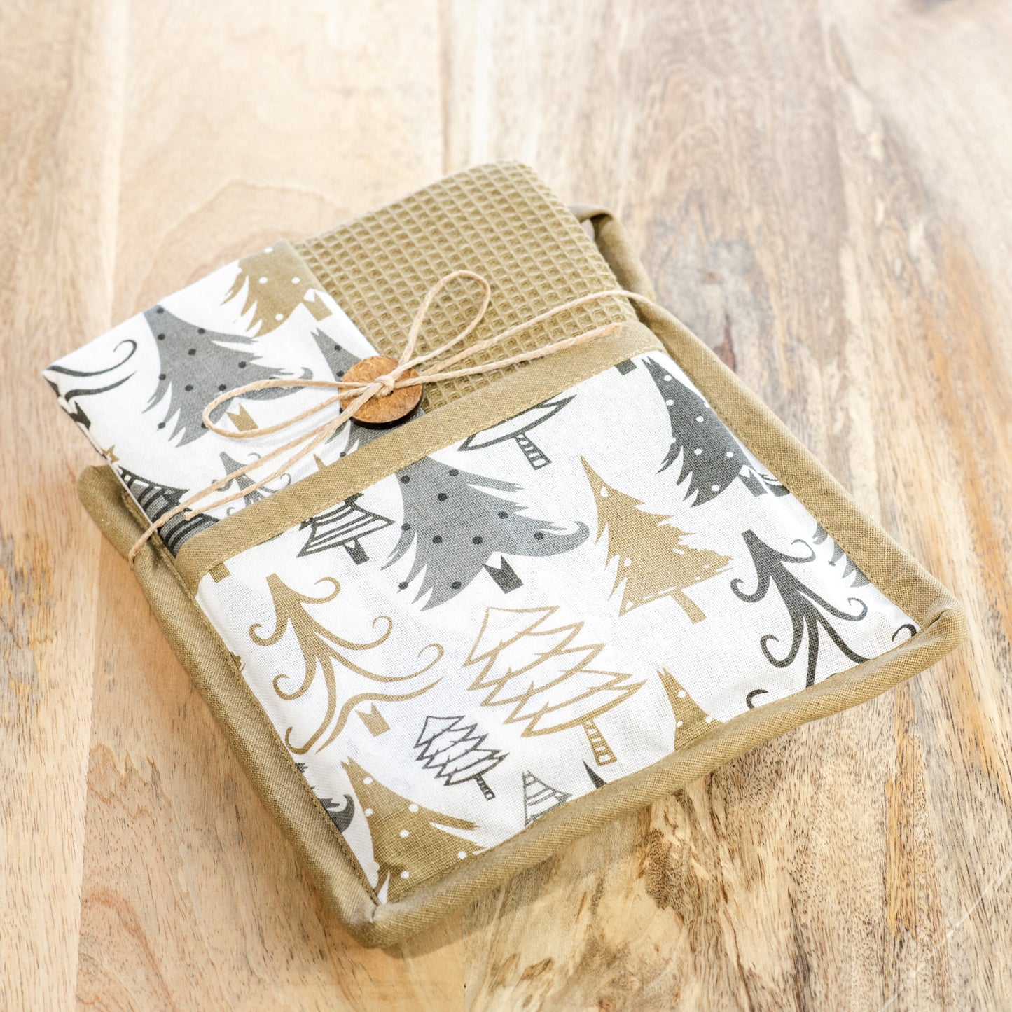 Holiday Pot Holder Towel Sets (More Colors)
