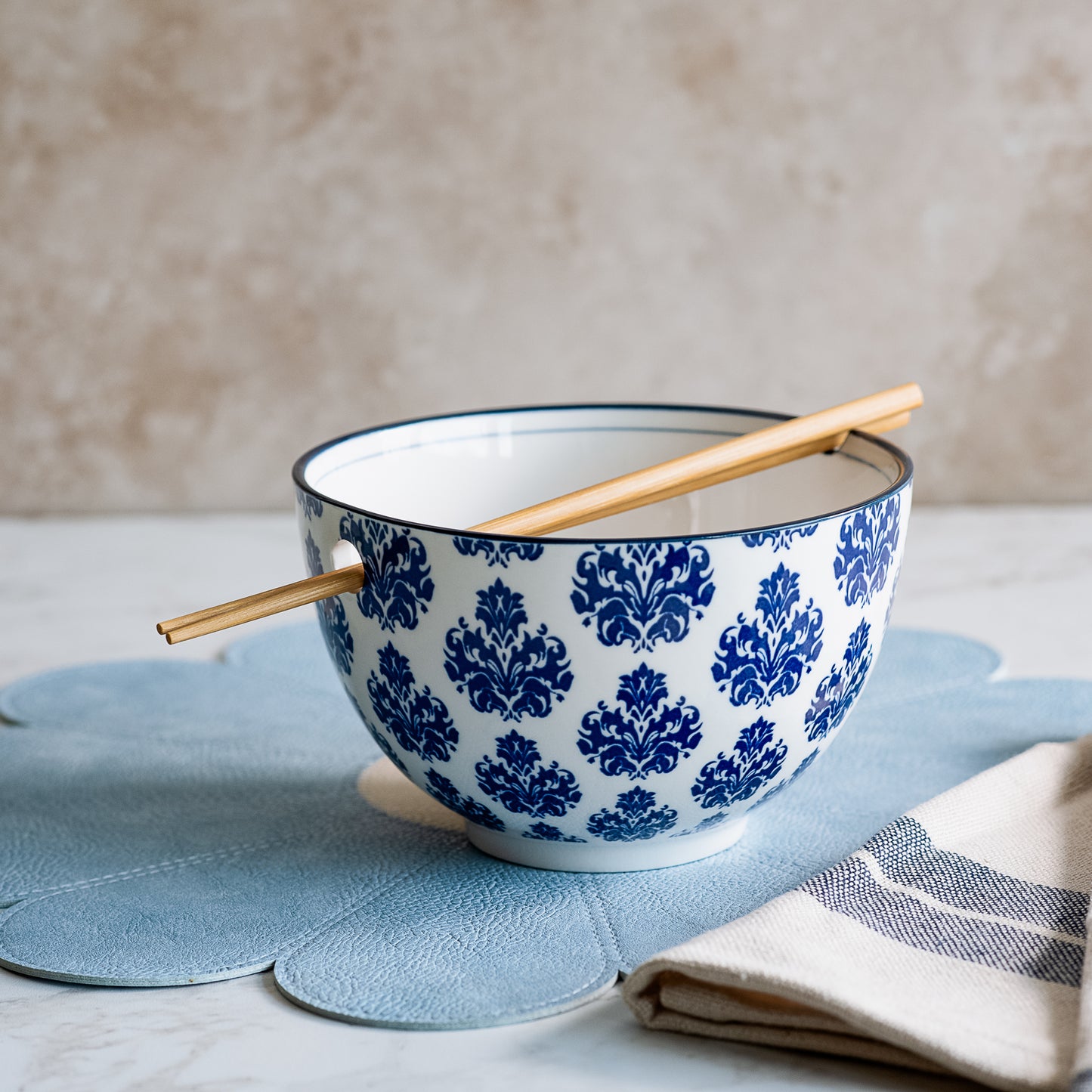 6" Blue Damask Noodle Bowl w/Chopsticks