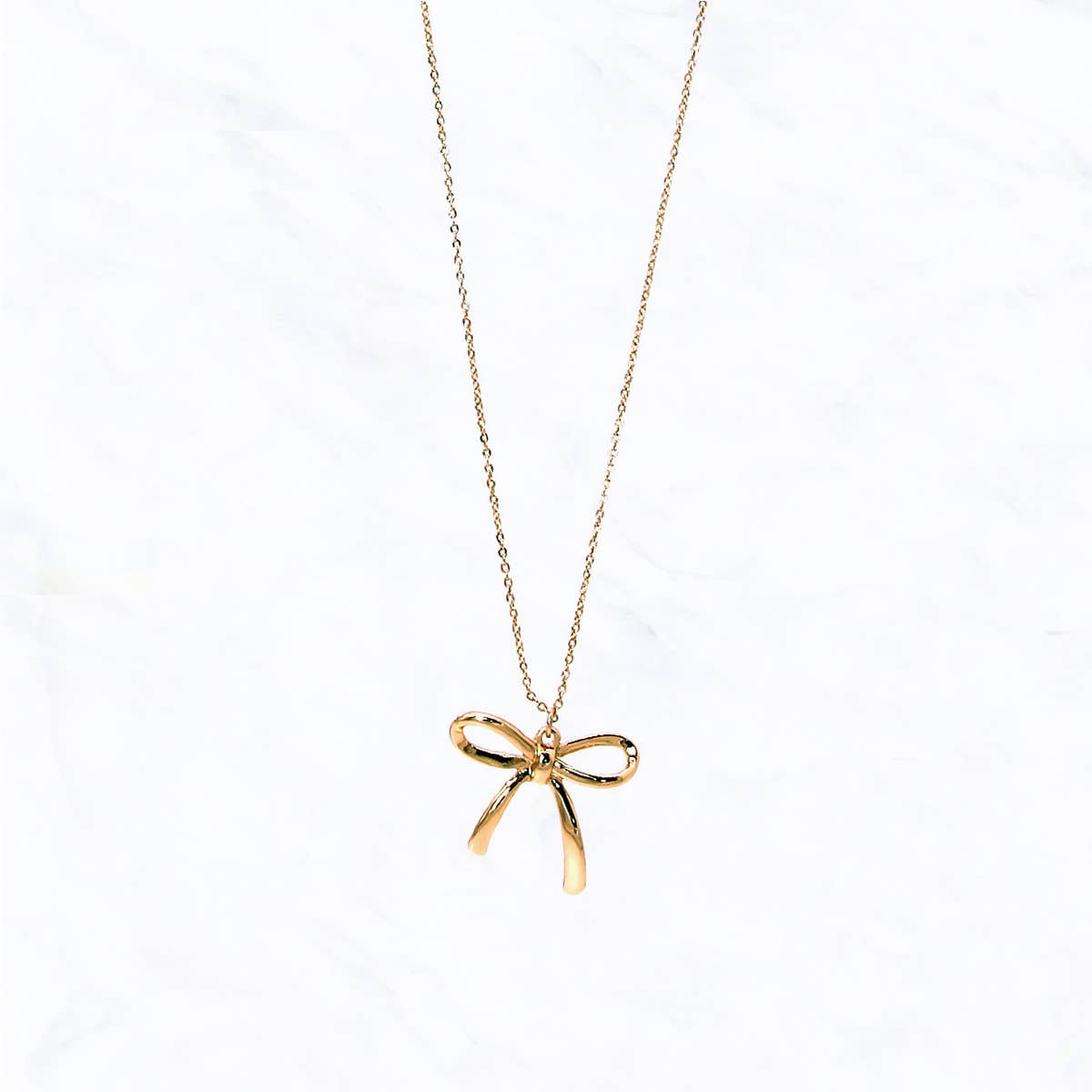 Gold Bow Pendant Short Charm Necklace