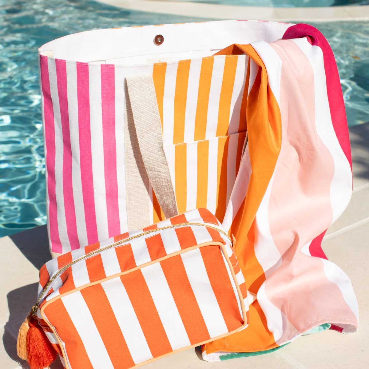 Megan Tote White/Pink/Orange 22.5x16.5x6