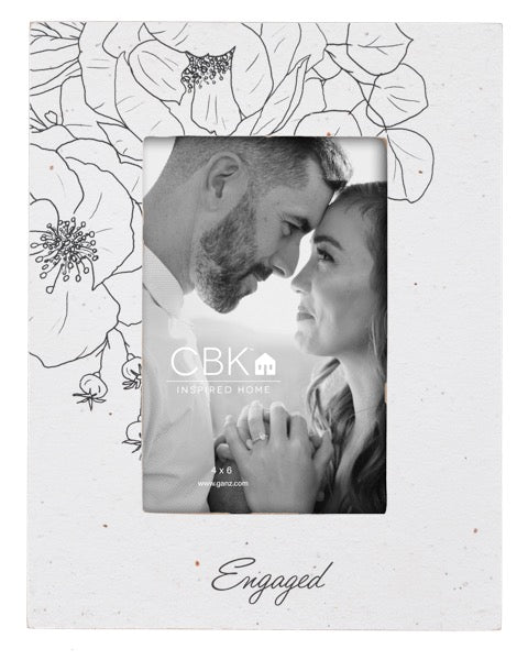 Engagement 4x6 Frame