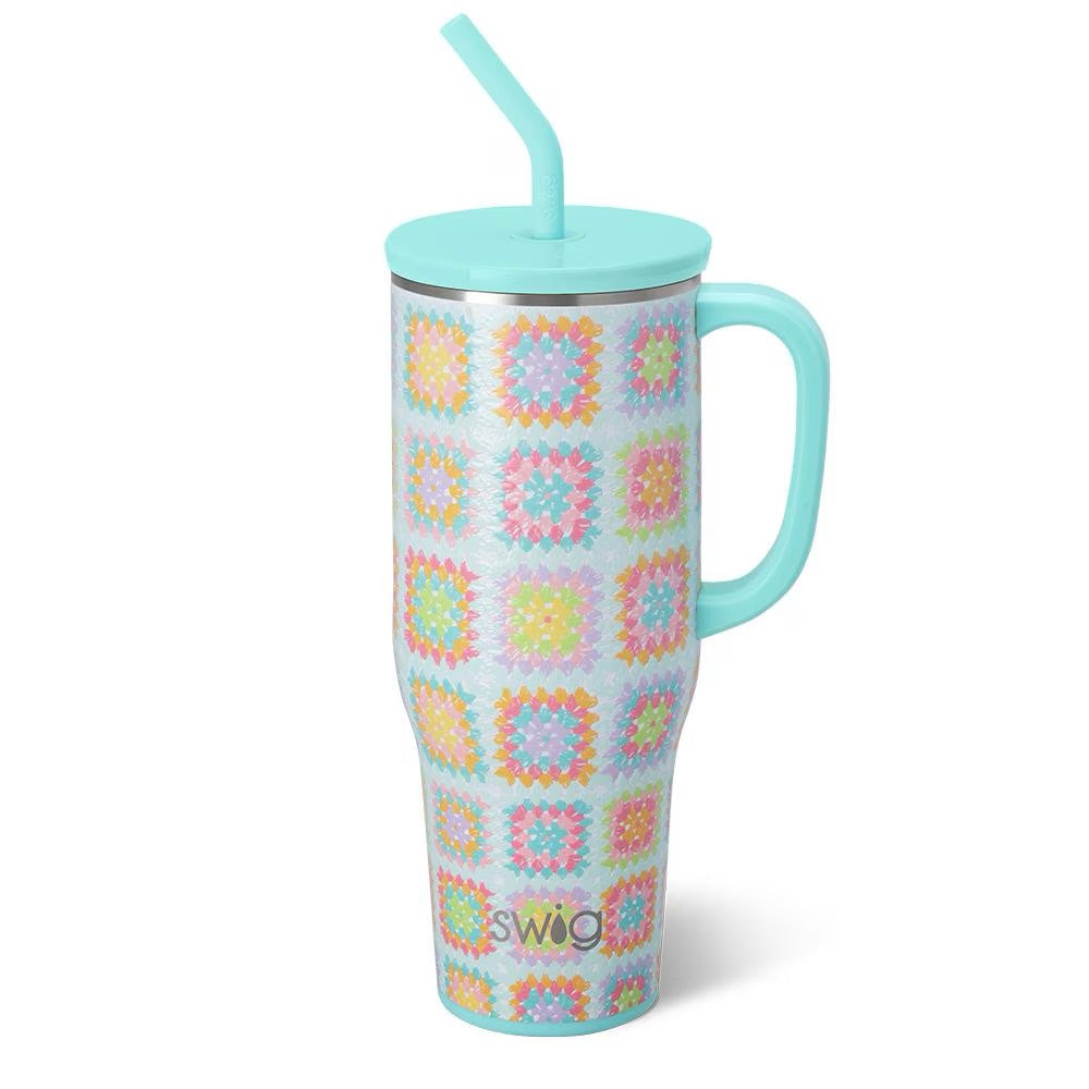Close Knit Mega Mug 40oz