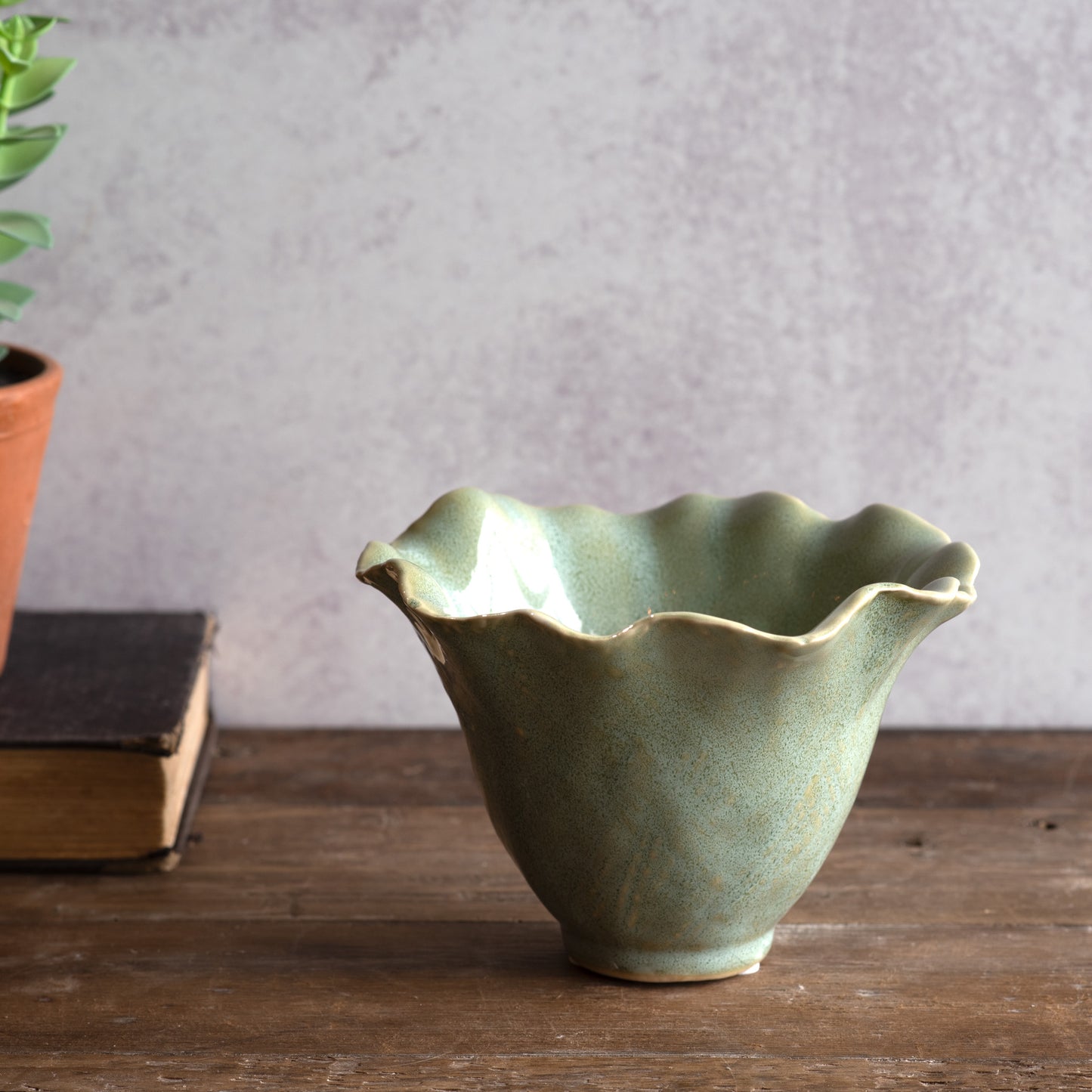 Light Green Deco Planter