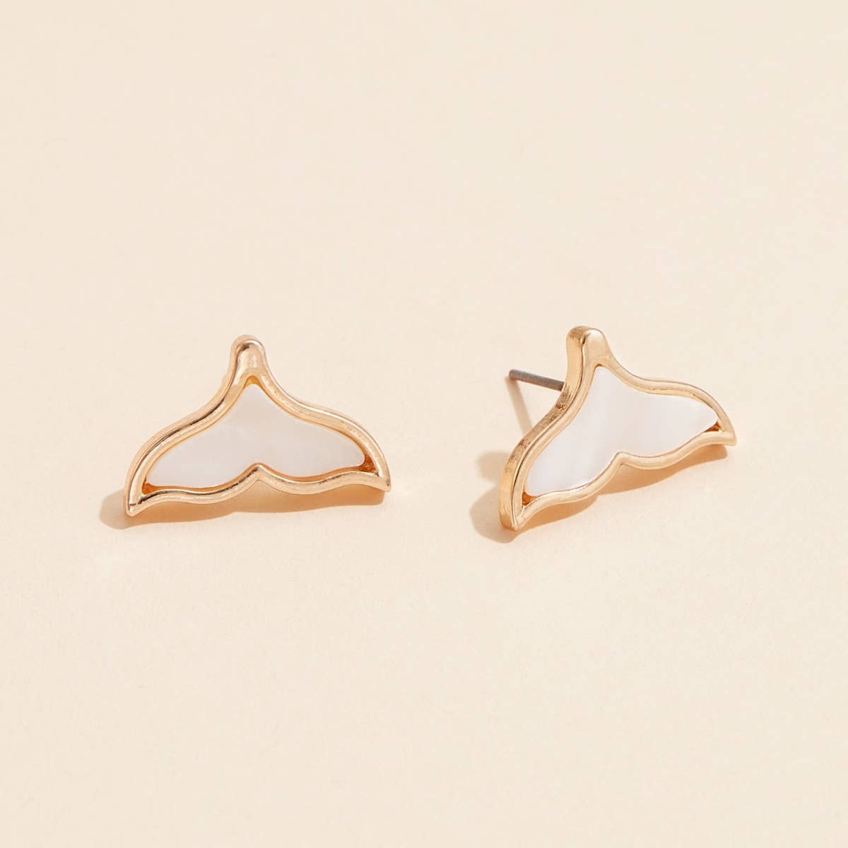 Whale Tail Shell Stud Earrings