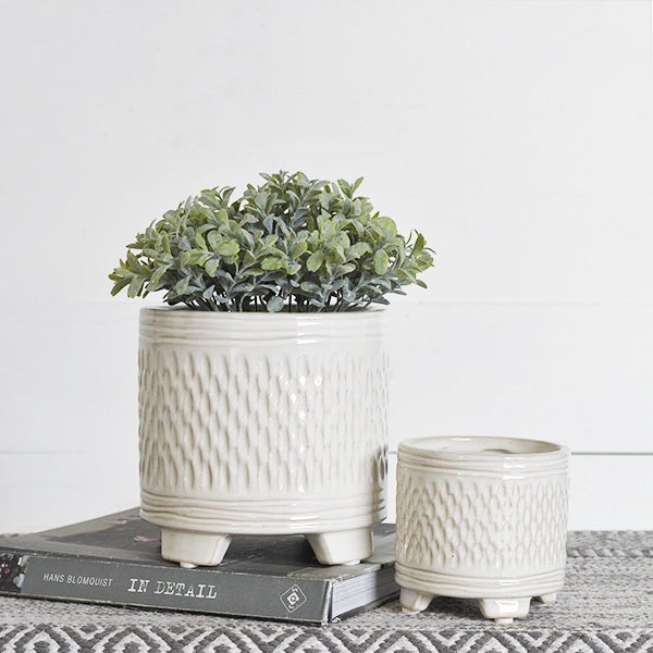 White Pattern Pot