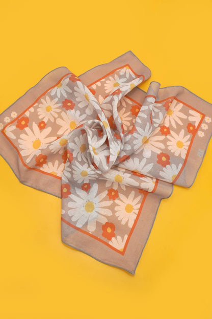 Daisy Print Silky Feel Bandana Scarf