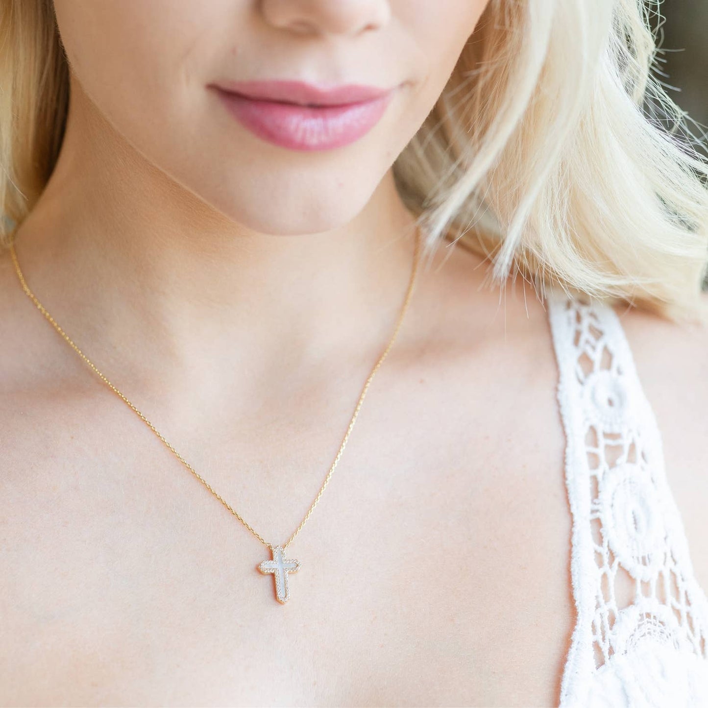 Feel the Faith, Shell Pave Cross Necklace