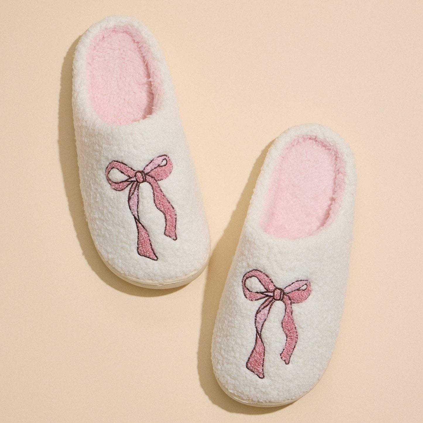 Plush Slippers with Soft Pink Bow Detail