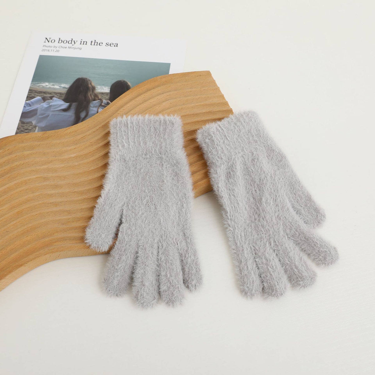 Plush Simple Touchscreen Knitted Gloves: M