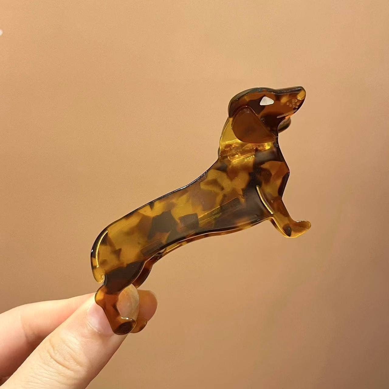 Tortoise Dog Hair Claw