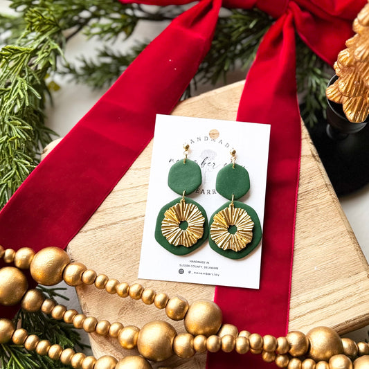 Green 2 Tier Dangle w/Gold Burst Charm