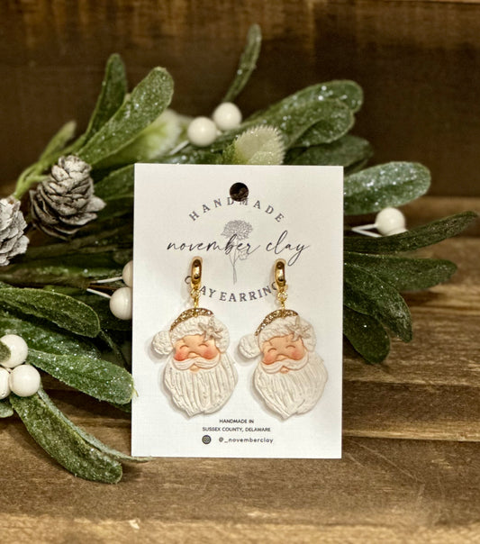 Vintage Santa Face w/Starfish & Gold Glitter Hat Huggie