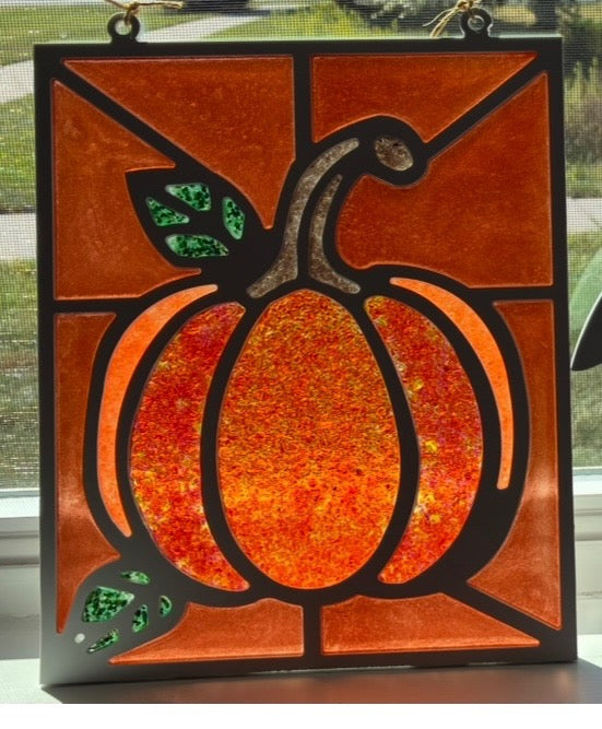 🎃 Resin Suncatcher Class with M&E Creations! 🐢 Monday 10/13 11AM-12:30PM
