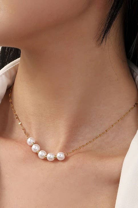 Titanium Steel Non-Tarnish Classic Pearl Necklace