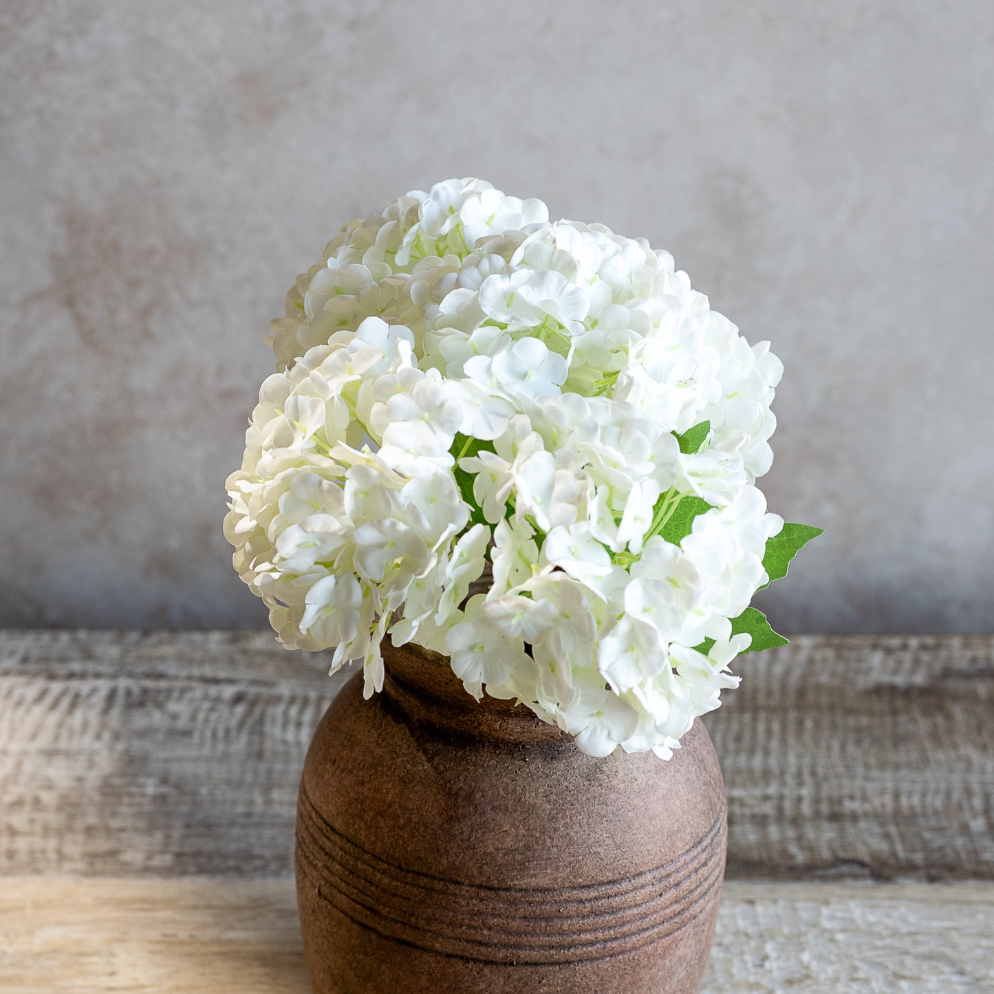 10" White Mini Hydrangea Bunch