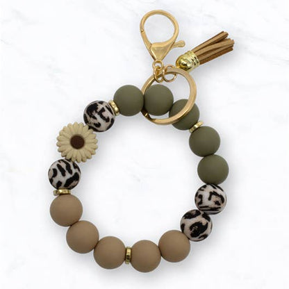 Beaded Daisy Flower Bracelet Keychain: Purple