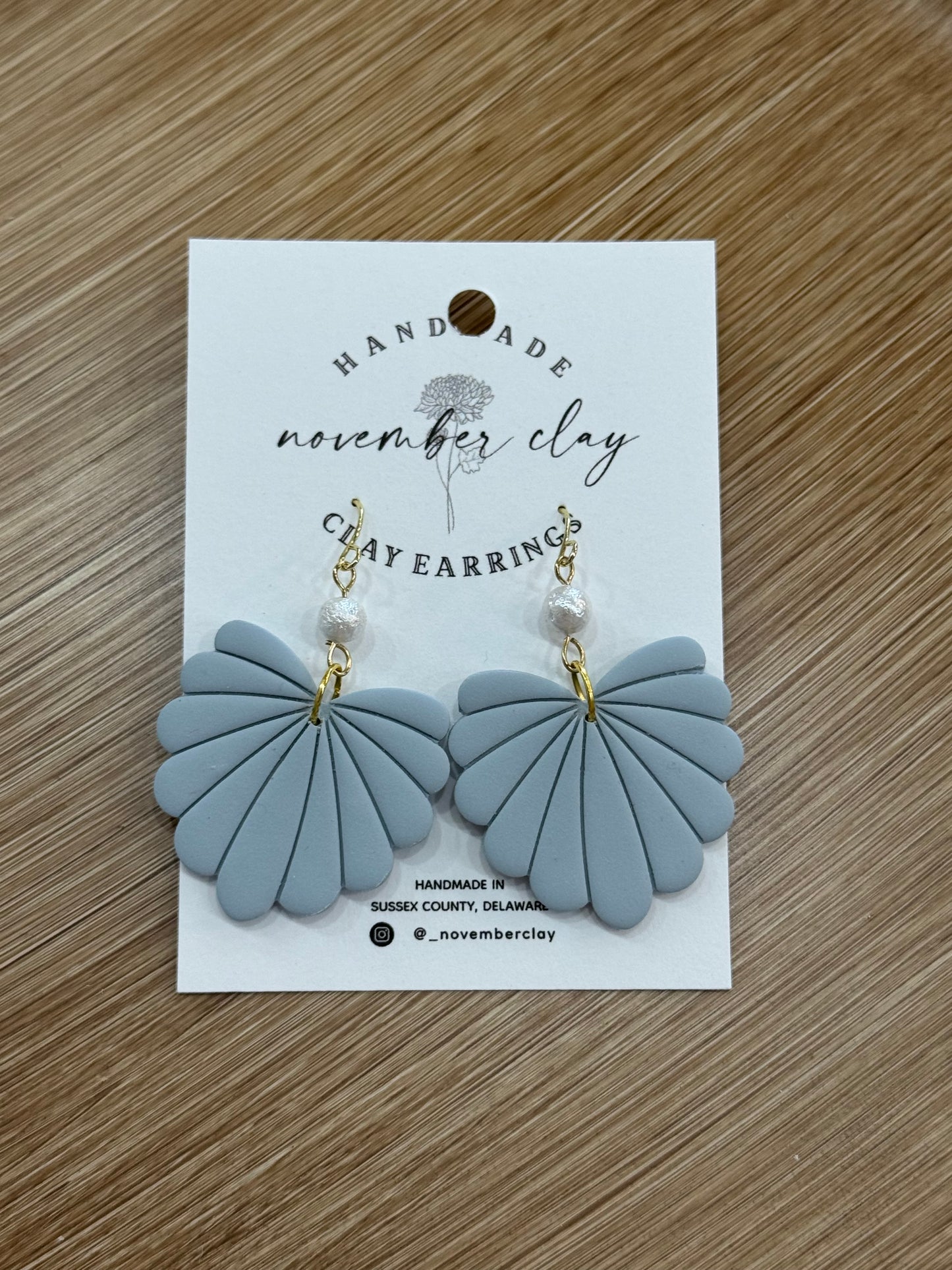 Powder Blue Scallop Shape w/Pearl Connector