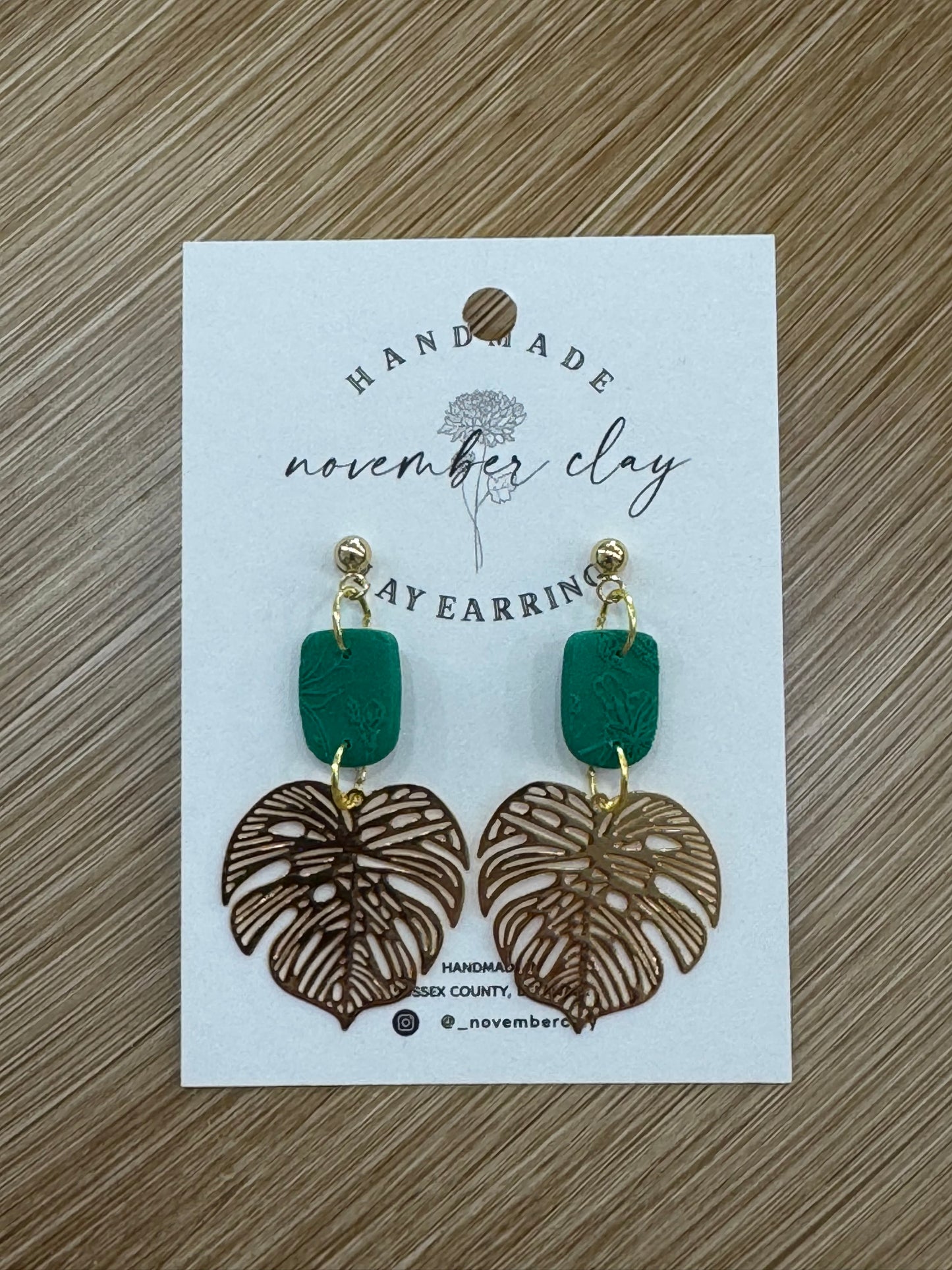 Teal Embossed Clay w/Gold Monstera Leaf Charm