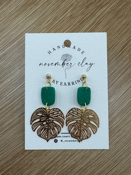 Teal Embossed Clay w/Gold Monstera Leaf Charm
