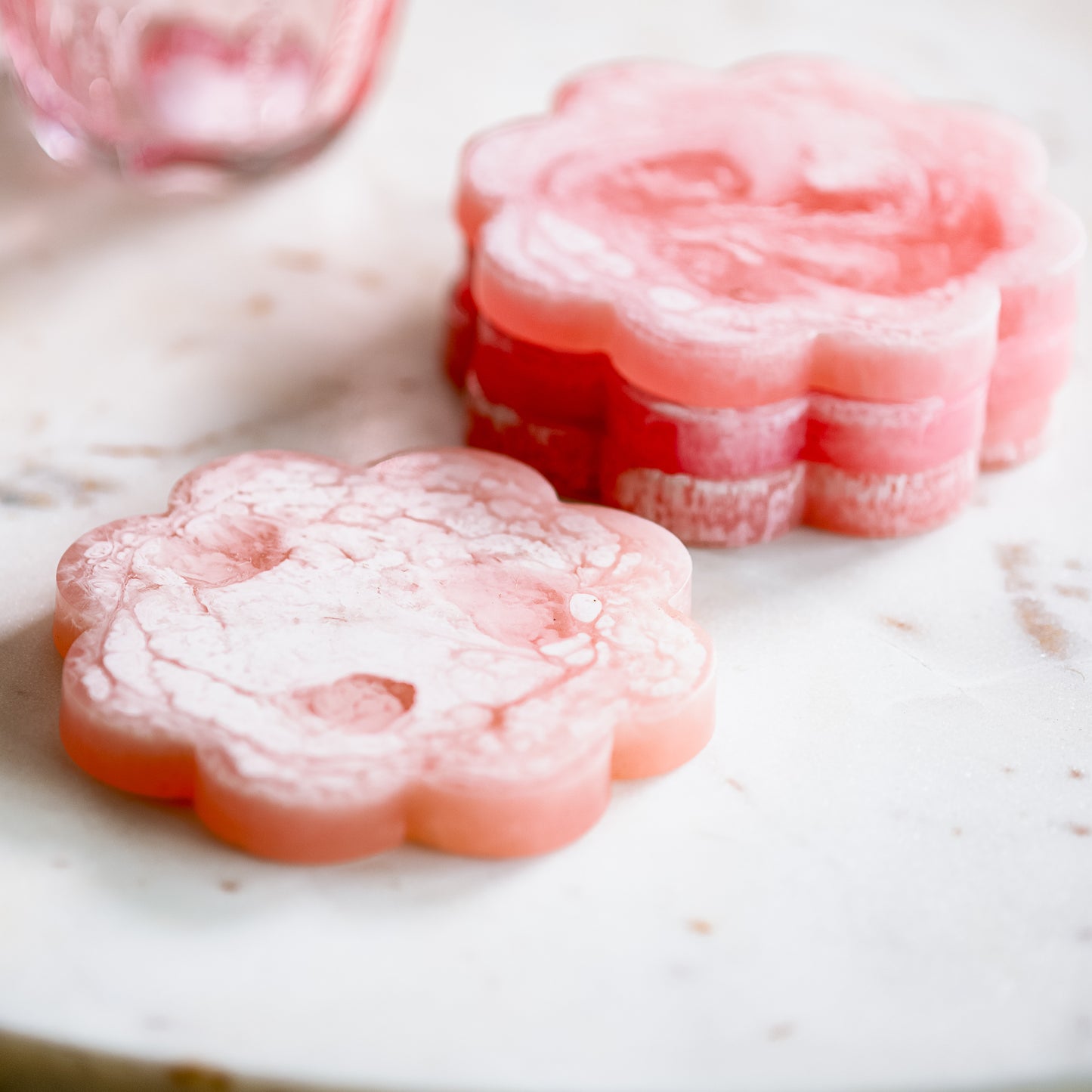 S/4 Pink Resin Coasters