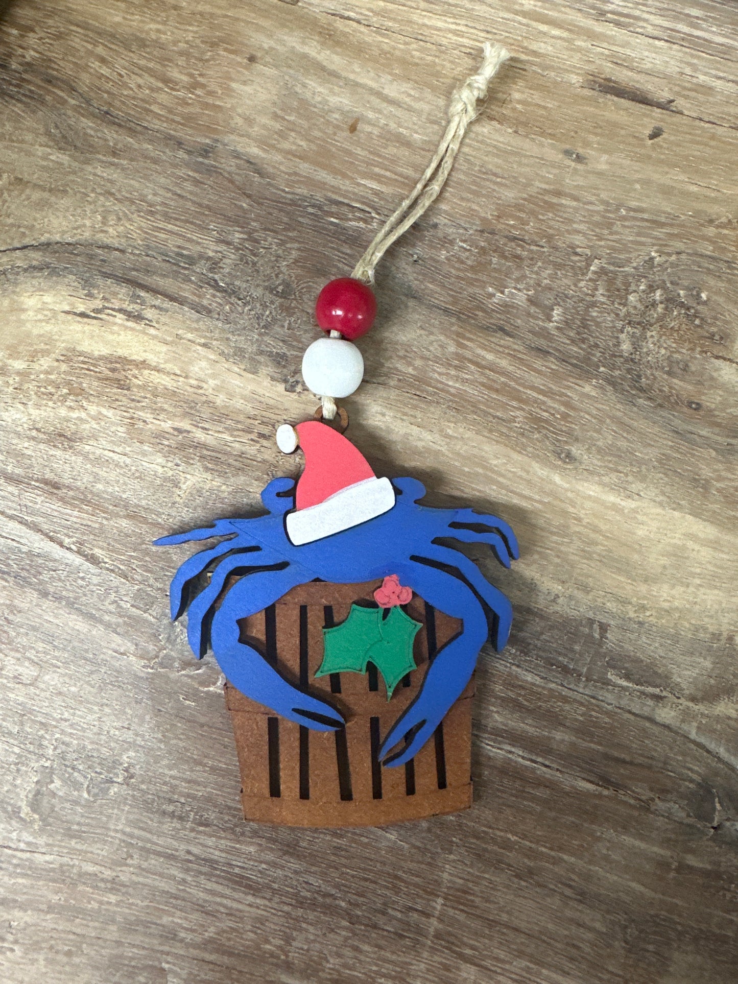 Crab w/Basket & Holly Ornament