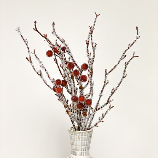11.8" Natural Holly Berry Pick