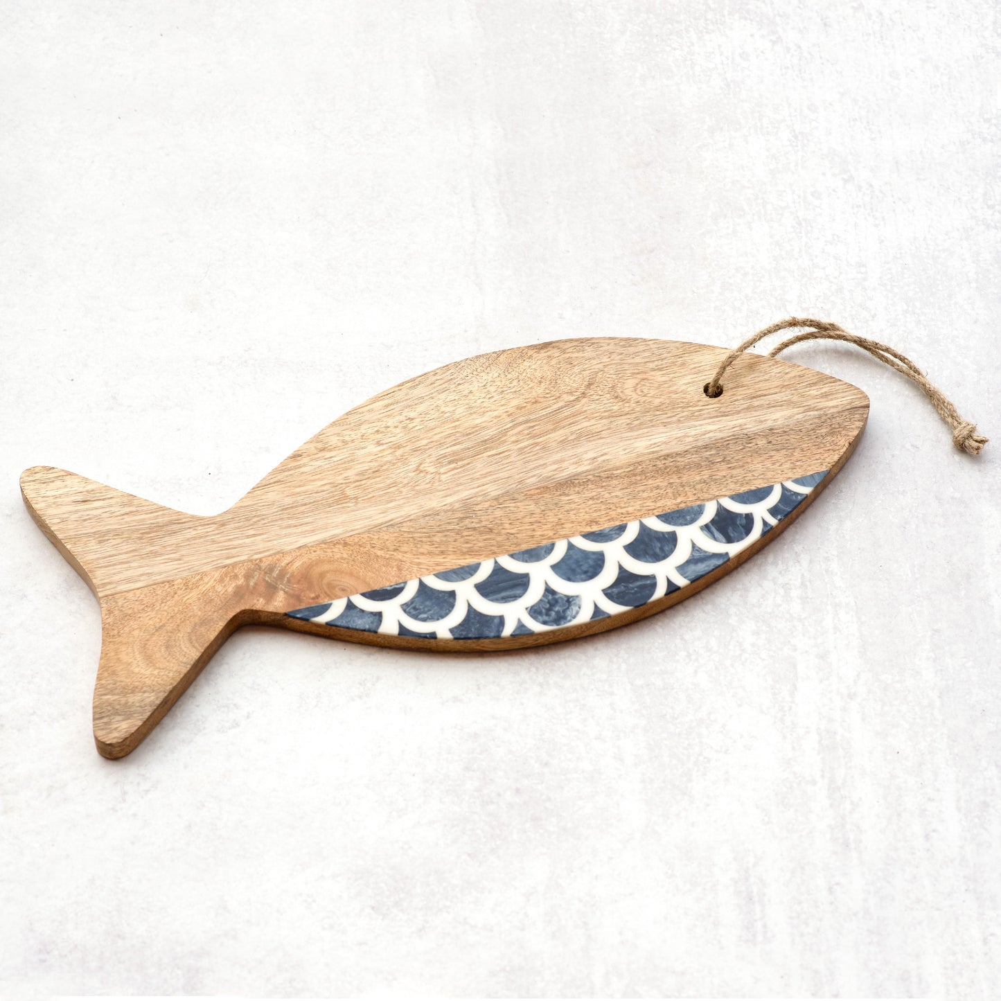 17"x7" Blue Scallop Fish Cutting Board