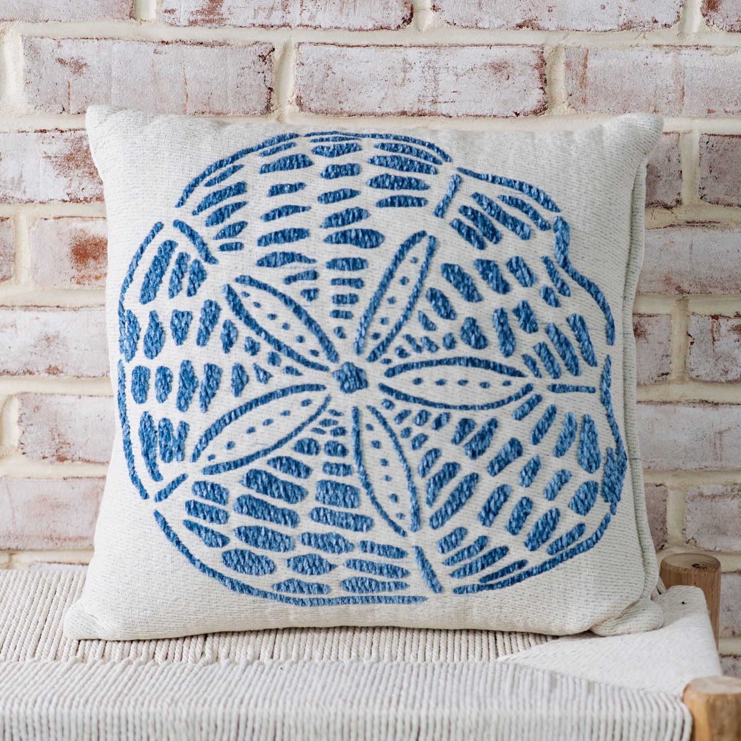 18"x 18" White & Blue Sand Dollar Pillow