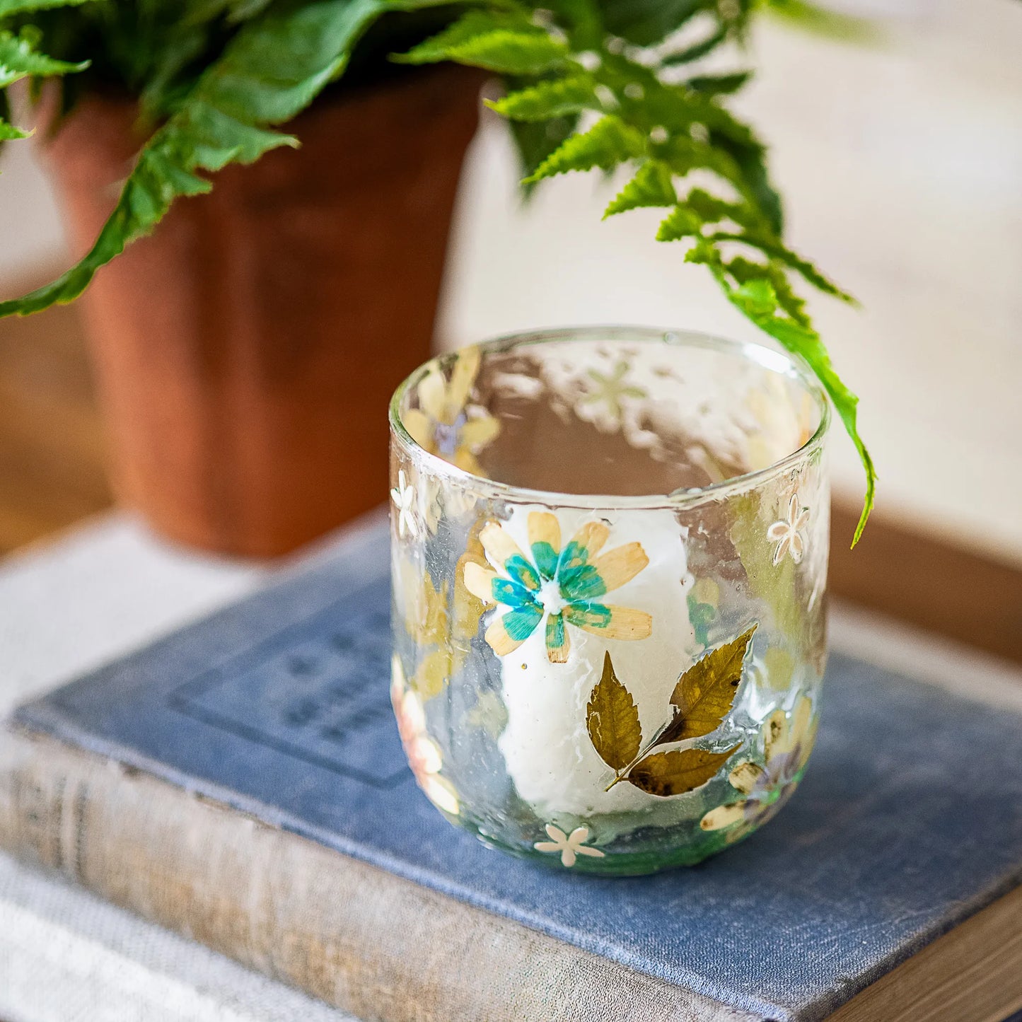 3.5"H Pressed Carnation Flower Jar