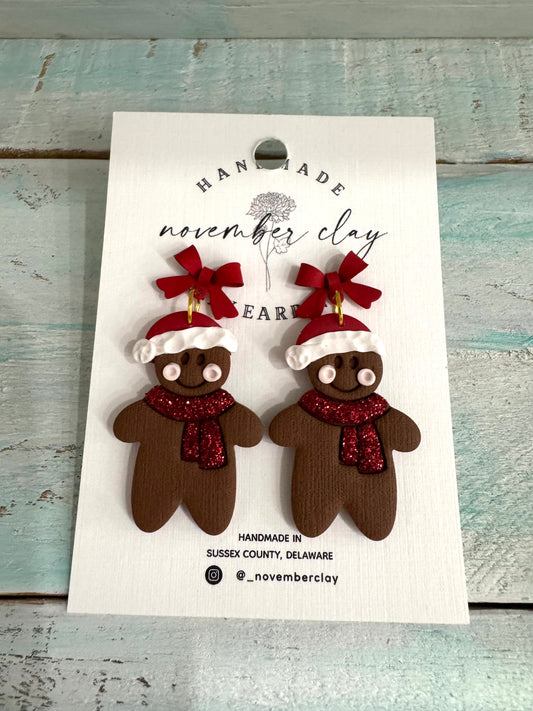 Gingerbread Man w/Red Bow Post