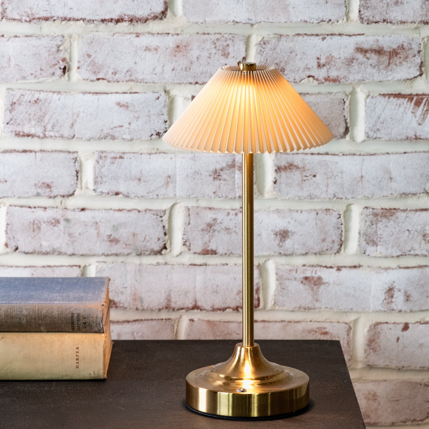 12.8" RECHARGEABLE GOLD LED LAMP