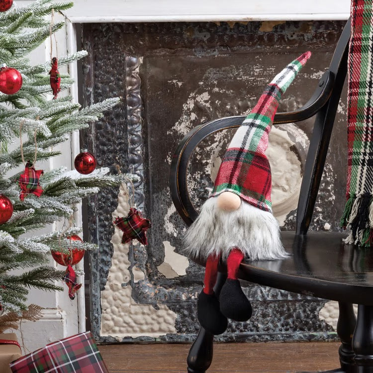 Sitter - Gnome Hanging Legs
