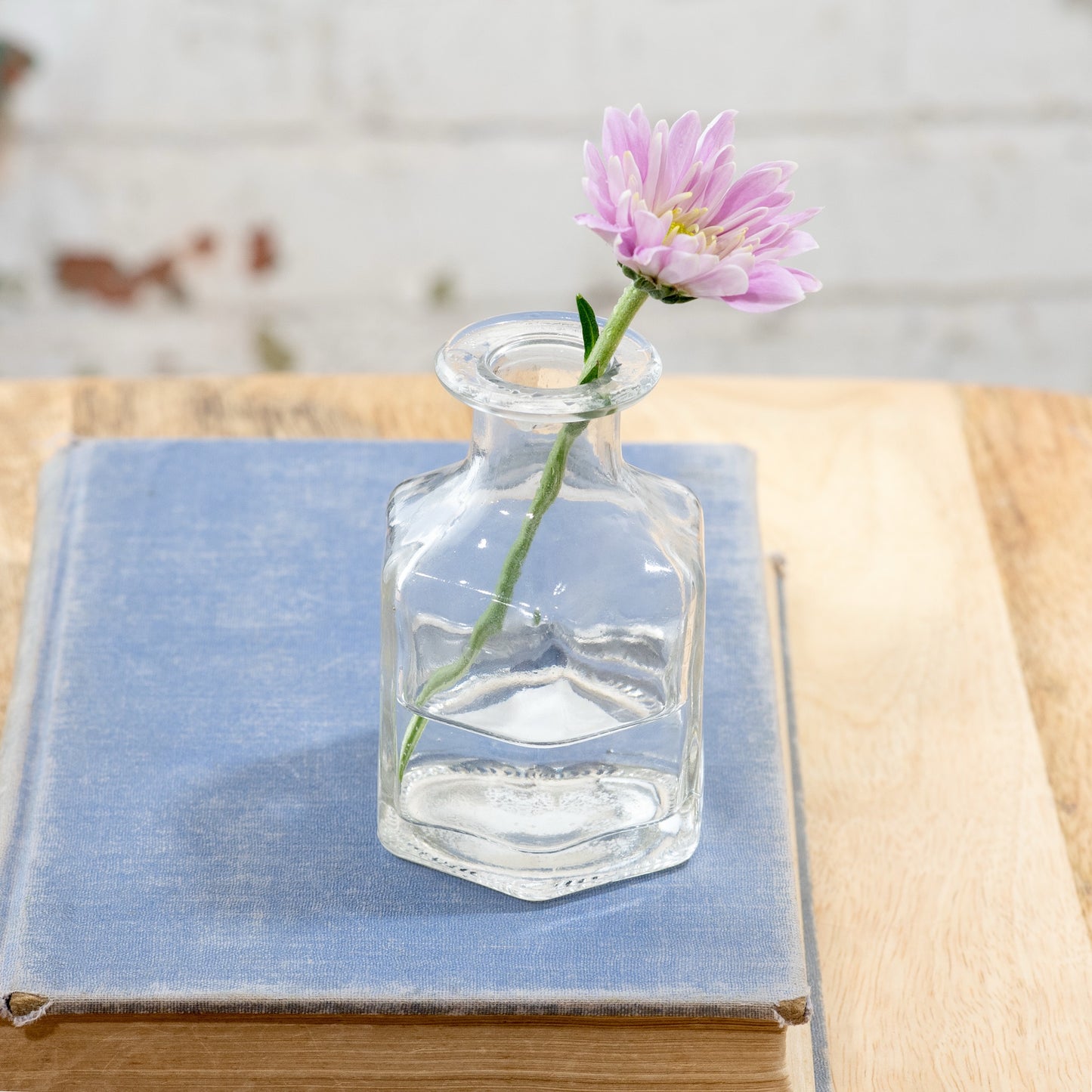 3.75 Glass Bottle Vaes