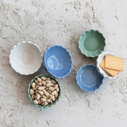 Stoneware Scalloped Bowl, 3 Colors