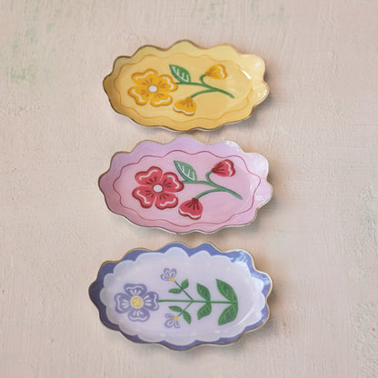 6-1/4"L x 4"W Enameled Metal Scalloped Tray with Flower & Gold Edge
