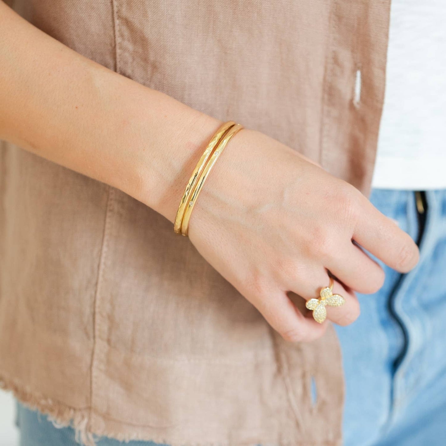 Gold Textured Bangle