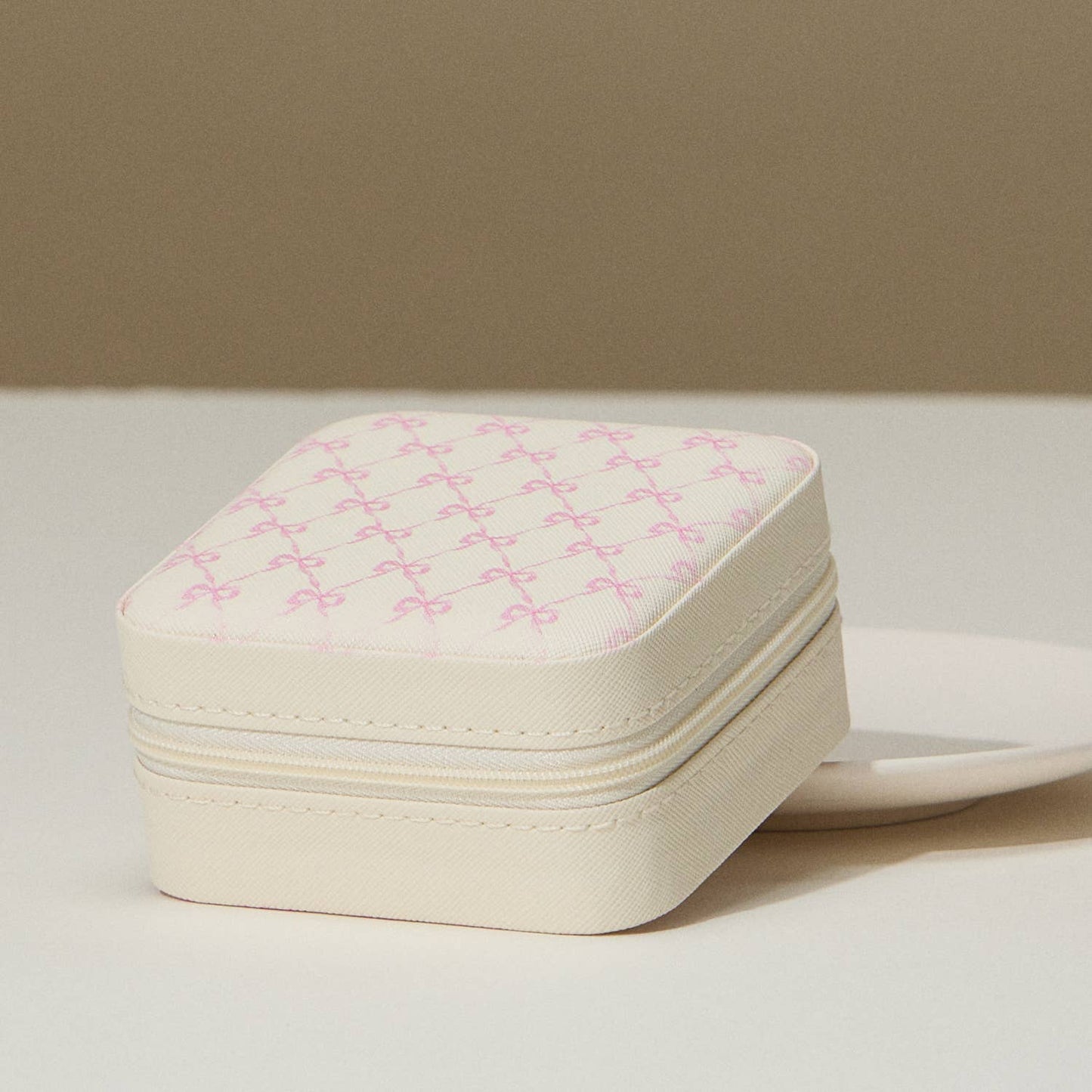 Ivory Bow Monogram Print Jewelry Box -Travel Size