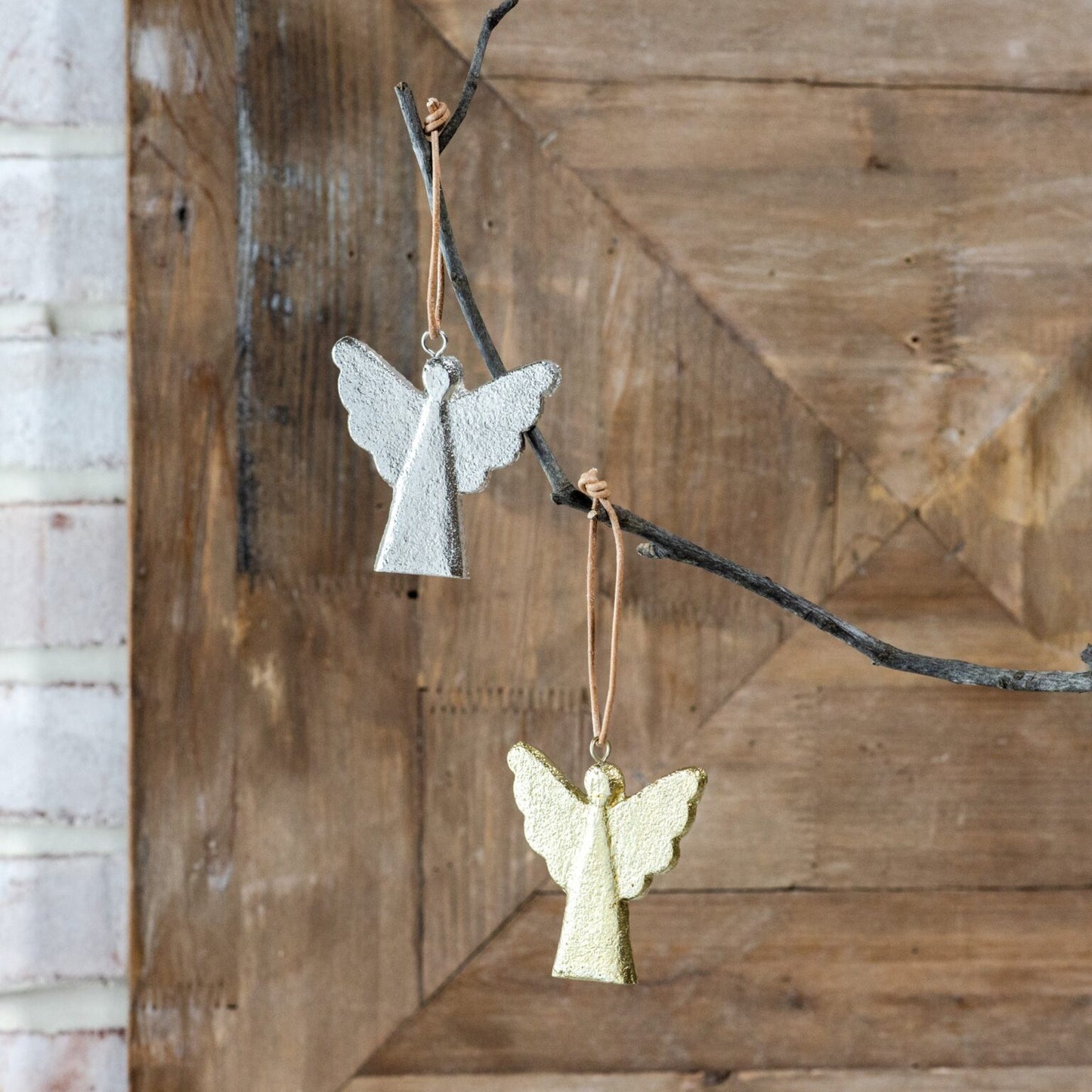 Aluminum Angel Ornaments (2 Colors)