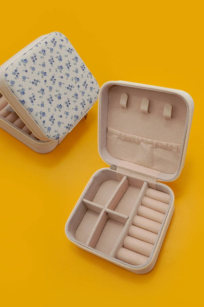 Fuchsia Bow, Jewelry Organizer Travel Box Case