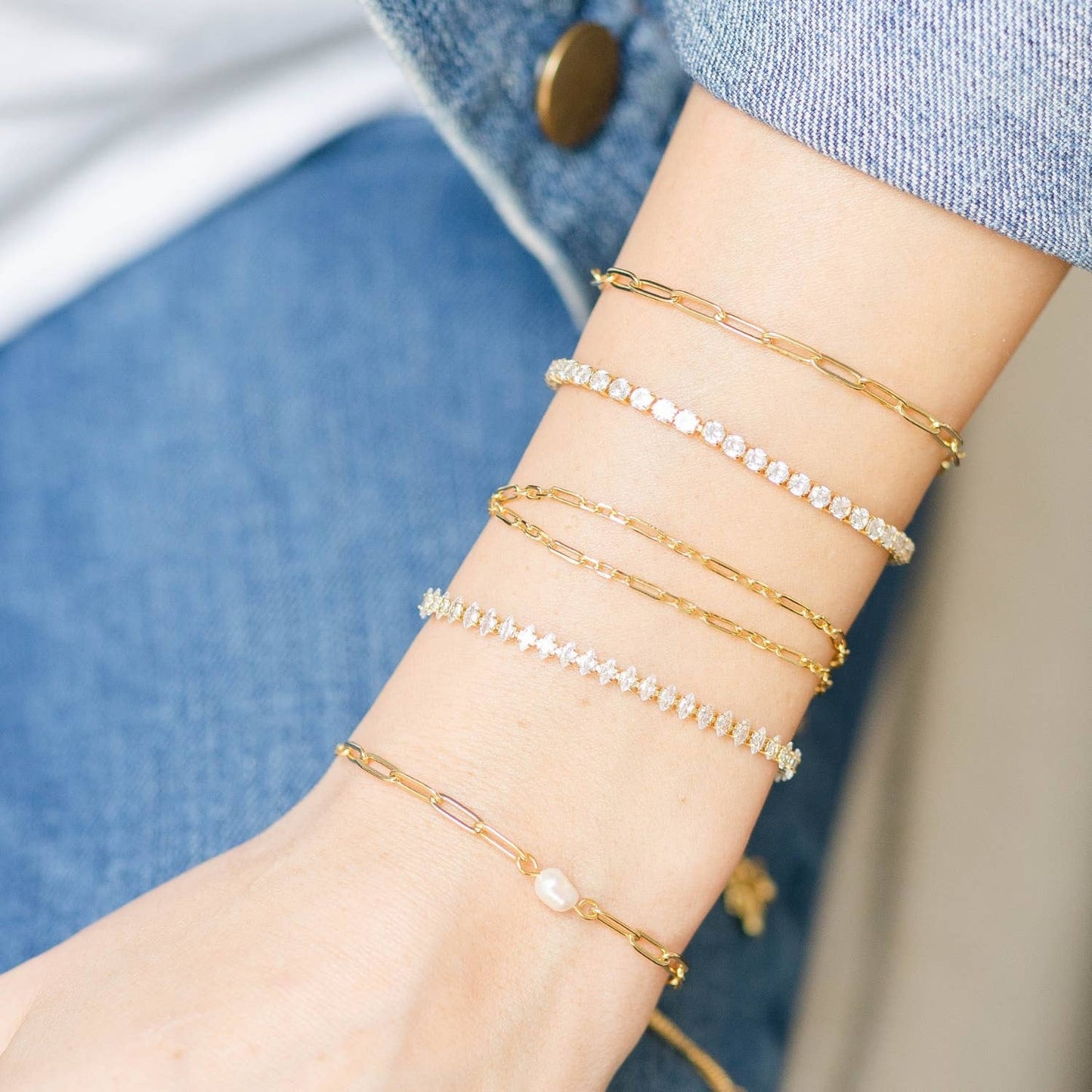 Delicate Link Chain with Pearl Pulley Bracelet