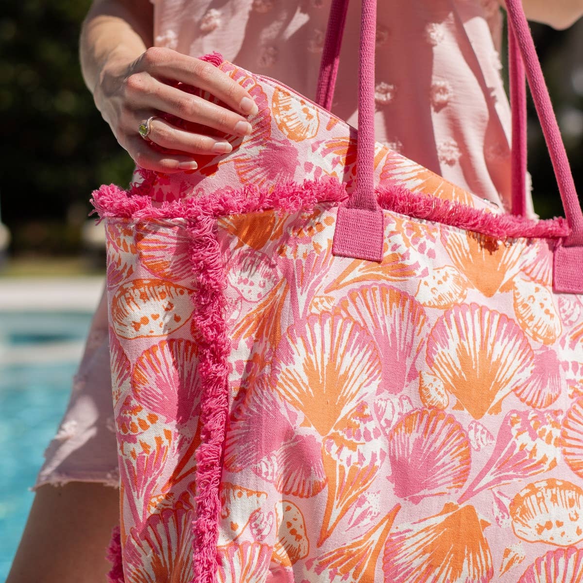 Sanibel Fringe Tote Pink/Apricot/Blossom