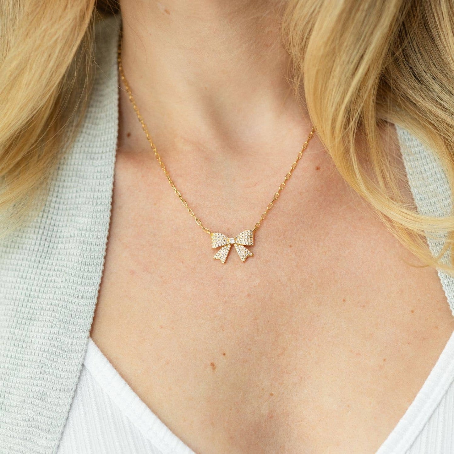 Dainty Bow & Sparkle Necklace