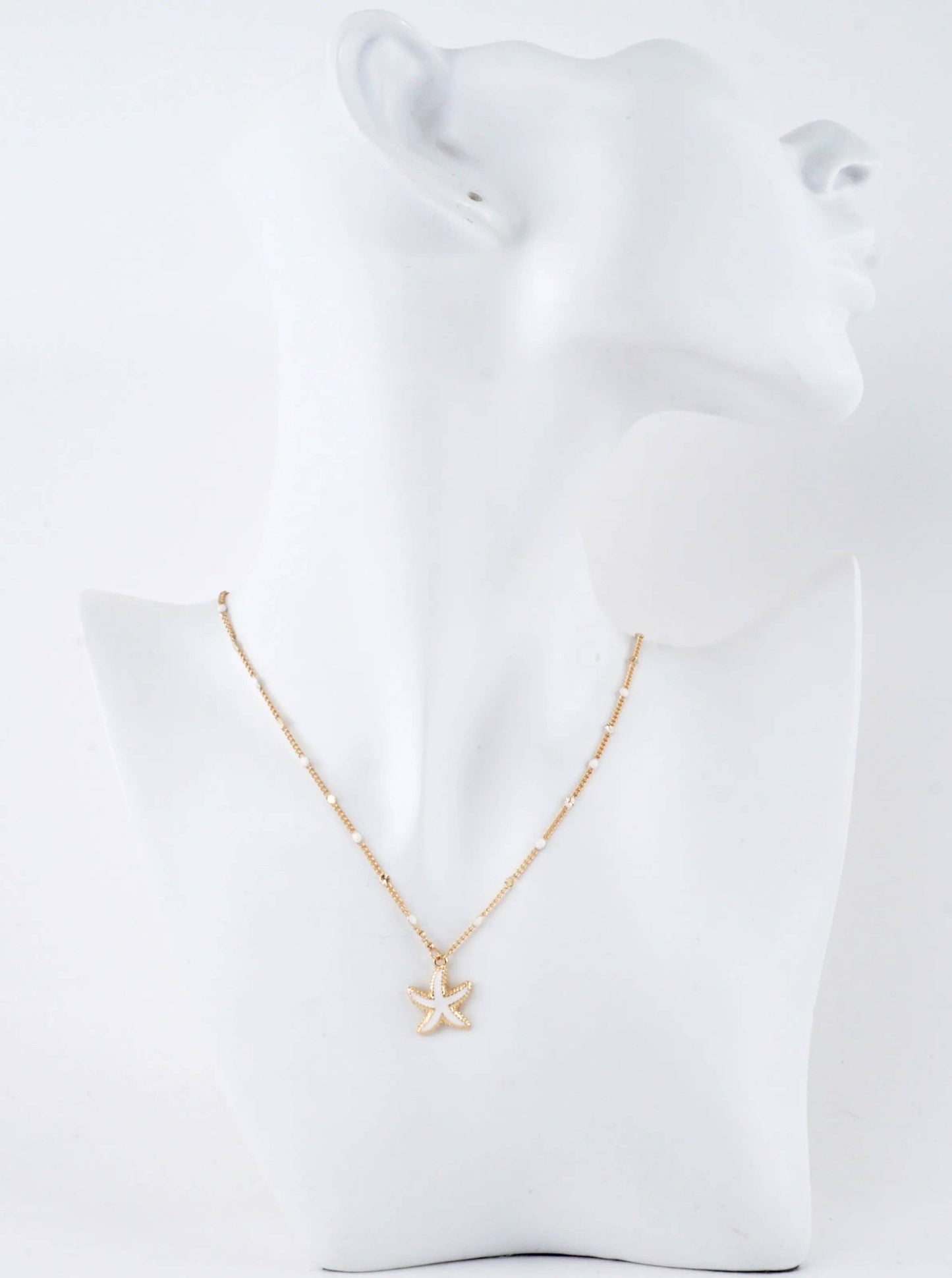 Starfish Enameled Pendant Necklace: White