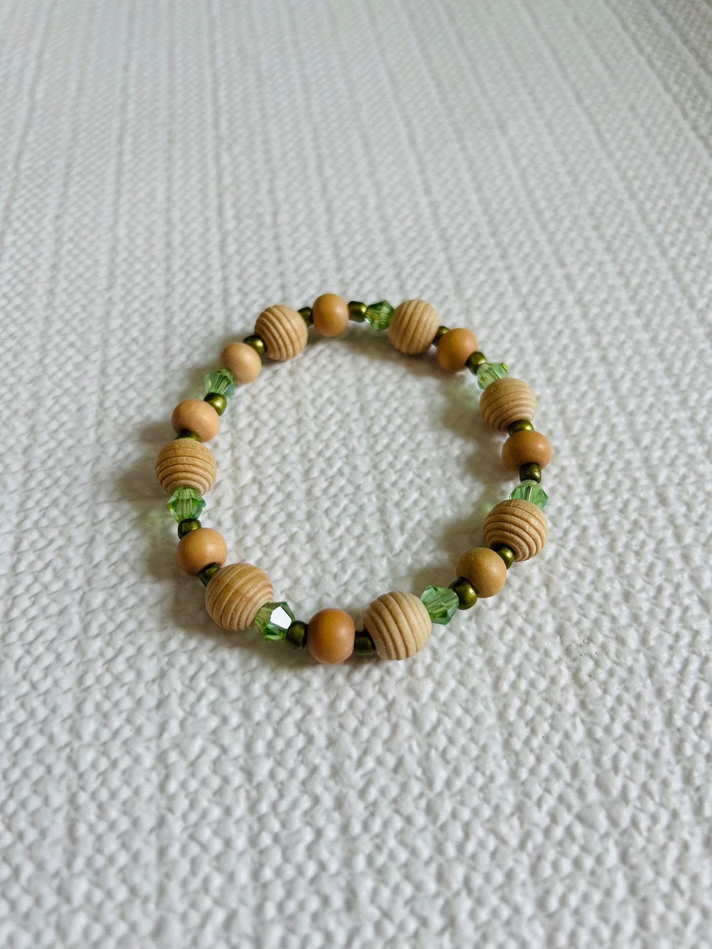 Natural & Green Bead Bracelet