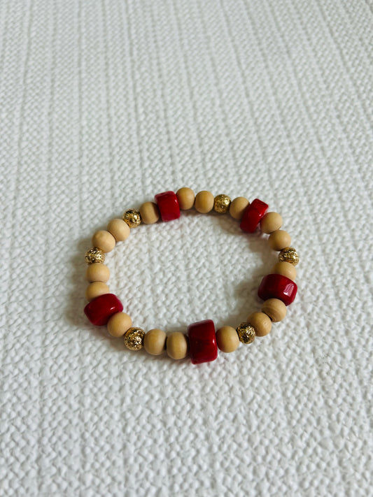 Red, Natural & Gold Bracelet